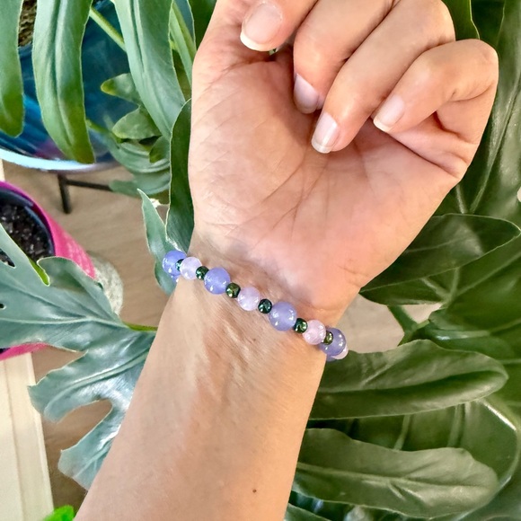 Calm & Clarity bracelet (one) - Picture 4 of 7